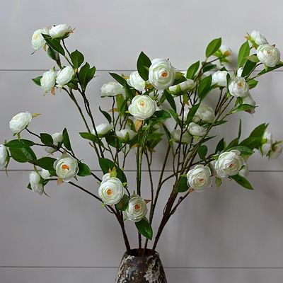Flores pequeñas Flores artificiales duraderas para decoración de interiores y exteriores Flores populares en la fiesta