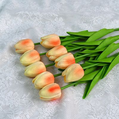 Flor de tulipán de plástico de PU Decoración suave para interiores y exteriores Flores de seda Flores de diseño de colores