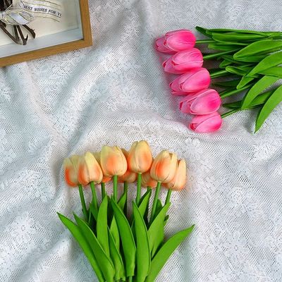 Flor de tulipán de plástico de PU Decoración suave para interiores y exteriores Flores de seda Flores de diseño de colores