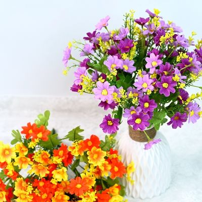 Pequeñas flores de color púrpura para decoración interior y exterior