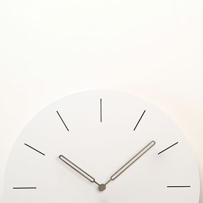 Reloj de pared de madera de 12 pulgadas silencioso para el salón
