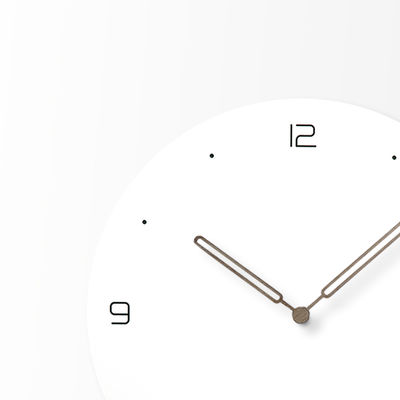 Reloj de pared único de Silent Mordern Reloj de pared europeo creativo de madera MDF